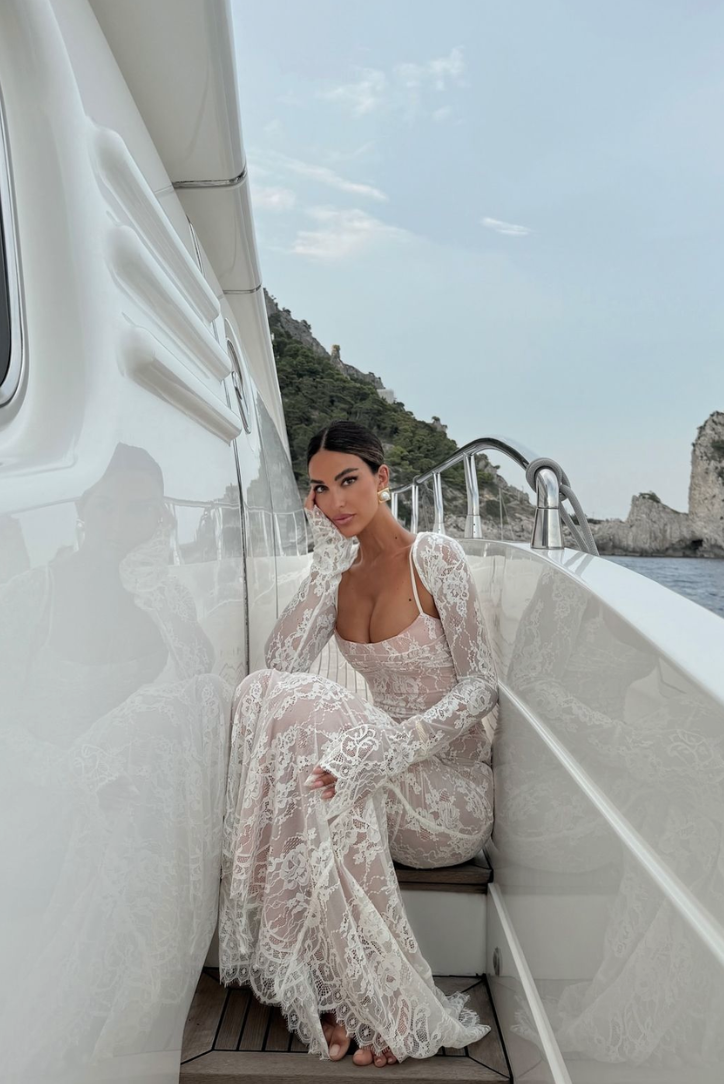 Alice | Krajková Maxi Šaty