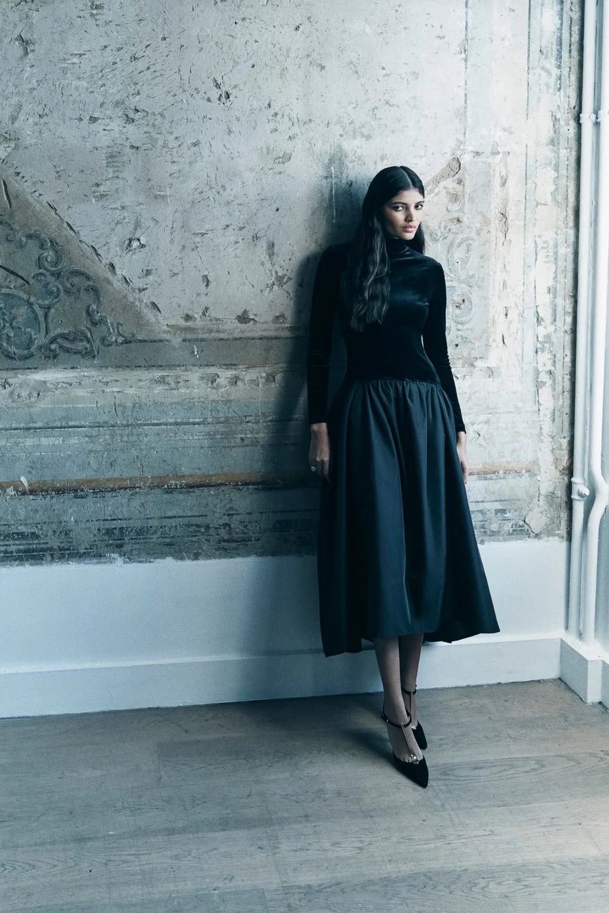 Florienne Midi Šaty s Dlouhým Rukávem