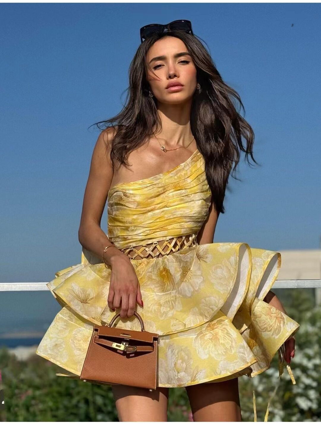 Daphne | Květinové minišaty na jedno rameno