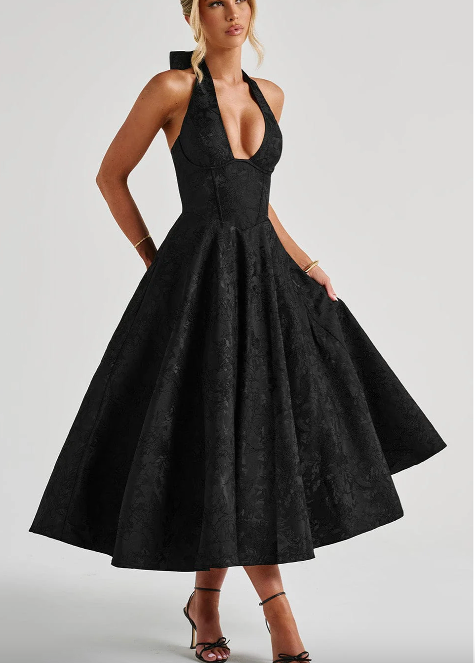 Esmeralda | Halter bezrukávové midi šaty