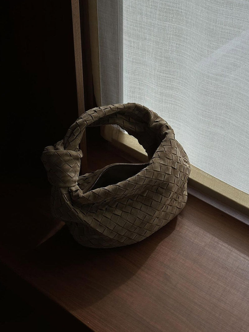 Tkaná taška střední semišová