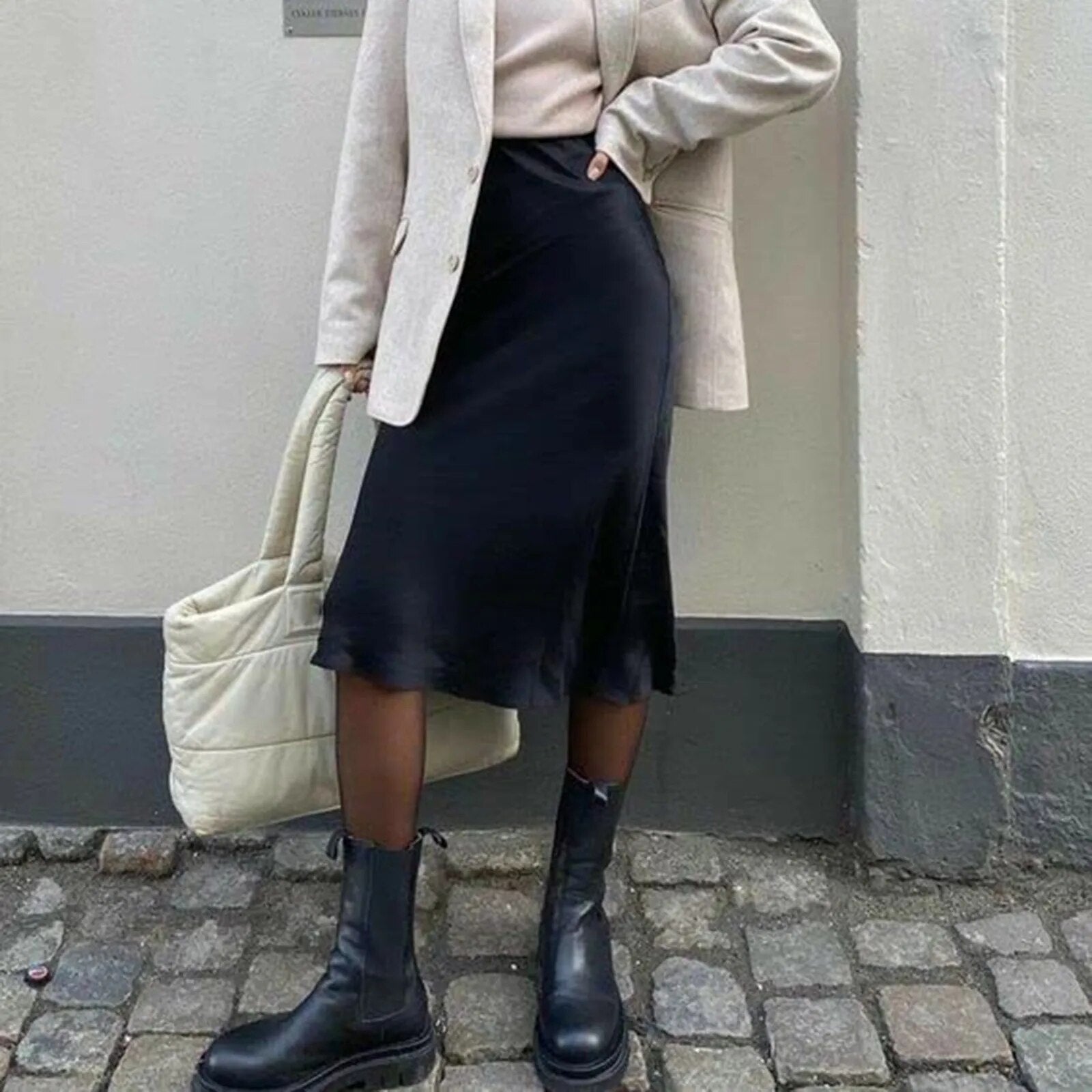 Prémiová hedvábná elegantní sukně