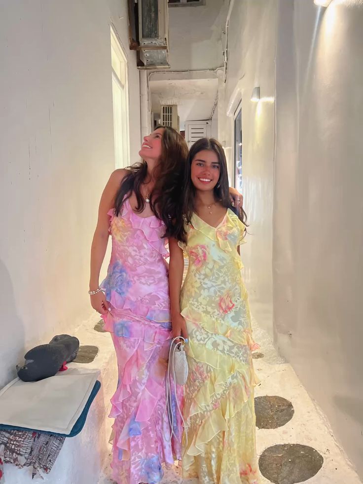 Cassidy | Okouzlující šaty s volány