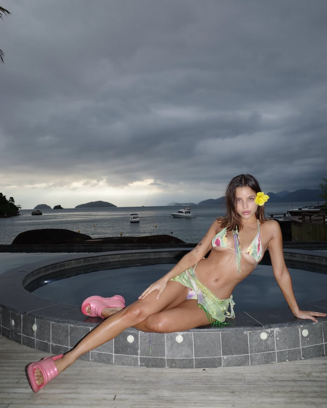 Alisson | Bikiny set s překrytím sukně a topem